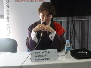 60666_4432001352184_589082569_n